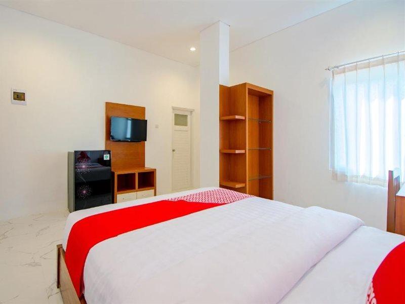 Super Oyo 13i9 88 Exclusive Hotel 2*