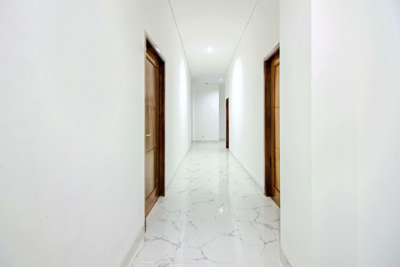 Hotel Super Oyo 13i9 88 Exclusive 2*